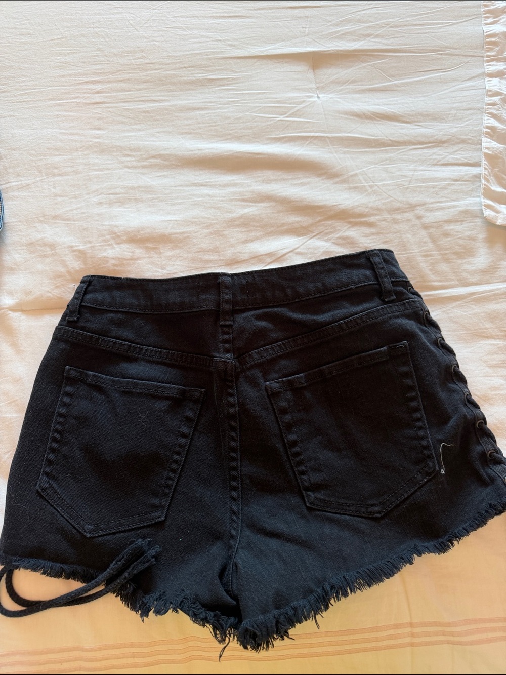 Forever 21 Black High-Rise Lace-Up Denim Shorts - Picture 2 of 2